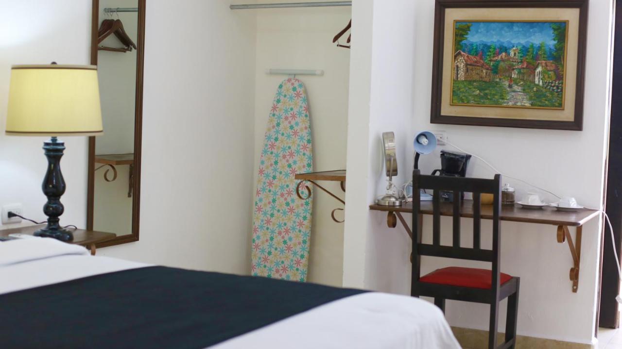 Hotel Ciudad Blanca Copan ภายนอก รูปภาพ
