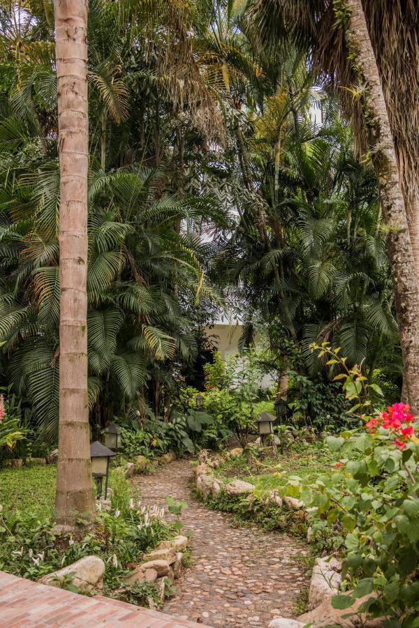 Hotel Ciudad Blanca Copan ภายนอก รูปภาพ